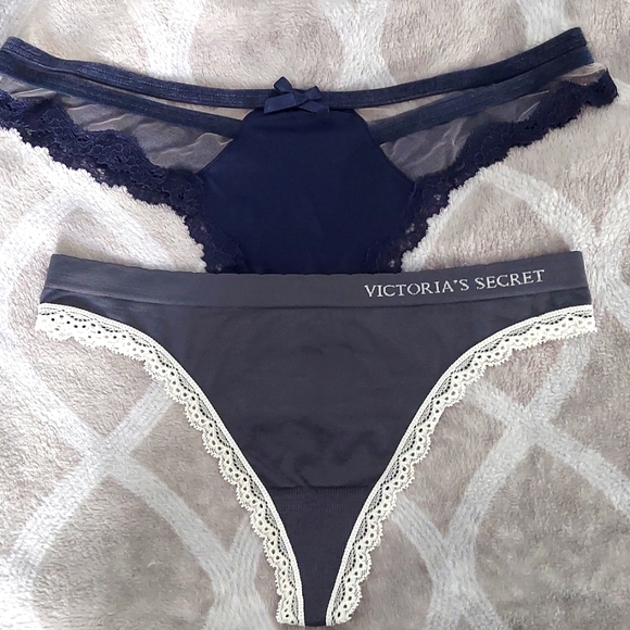 2 NWOT Victoria secret thongs size Small - Picture 2 of 9